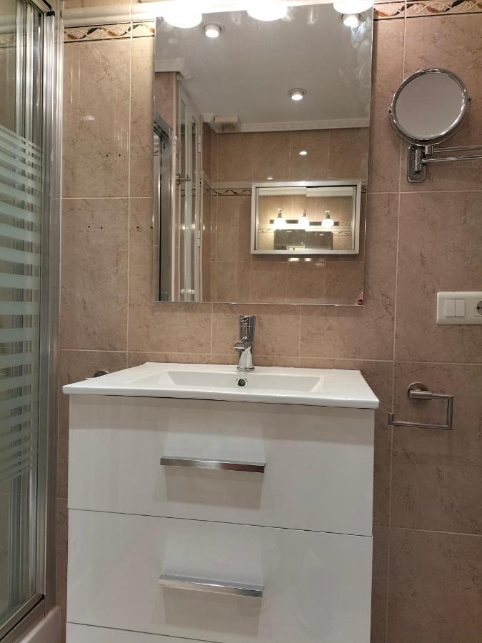 Apartamento 1ª Linea Playa Garaje Piscinas Terraza Torremolinos Exterior foto